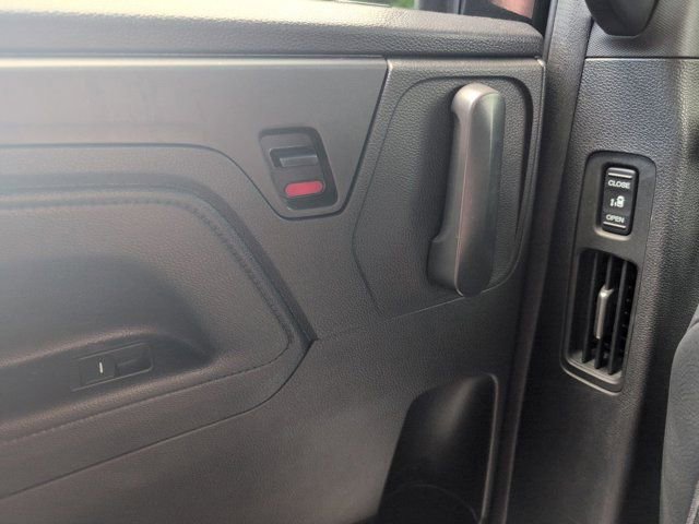 Used 2025 Honda Odyssey Sport-L image 26