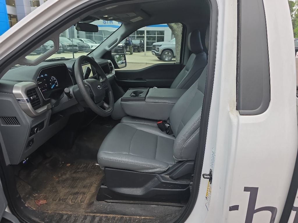 Used 2022 Ford F150 XL w/ Equipment Group 101A High RWD image 7