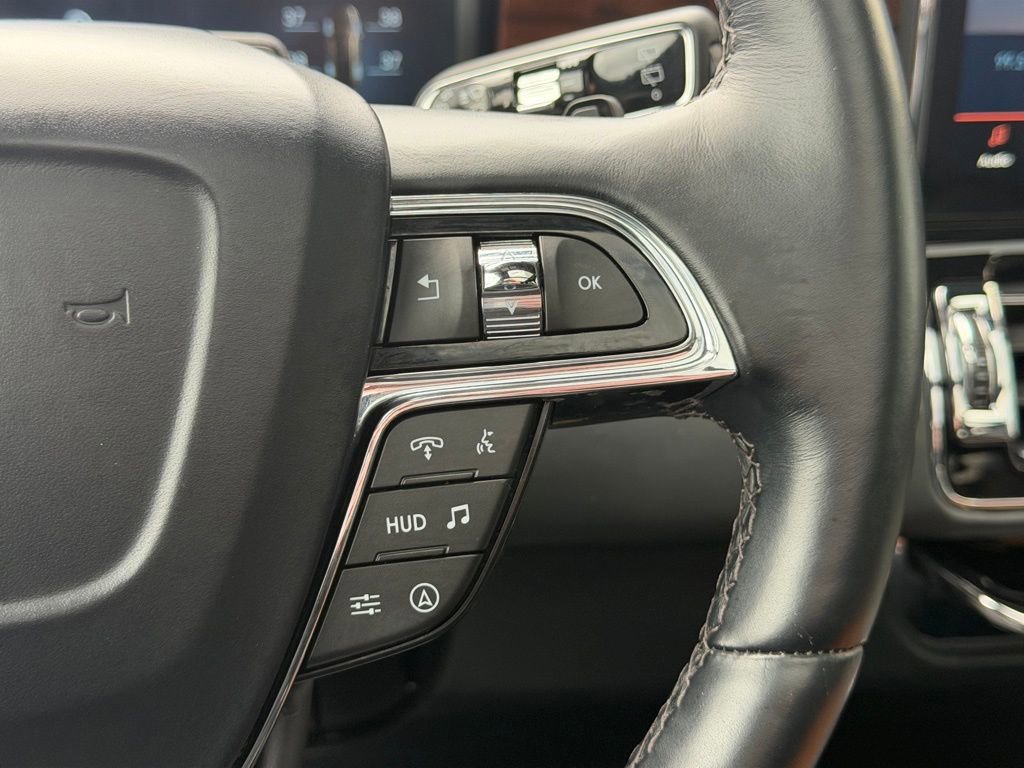 Used 2023 Lincoln Navigator Black Label image 20