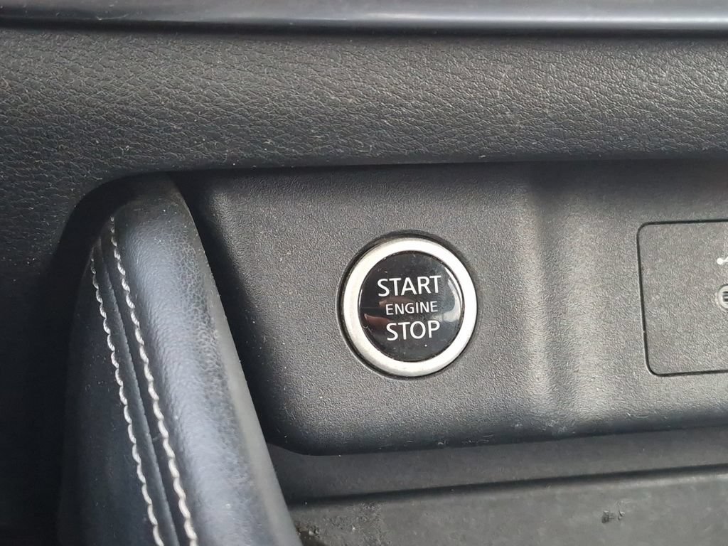Used 2021 Nissan Rogue SL w/ Premium Package FWD image 22