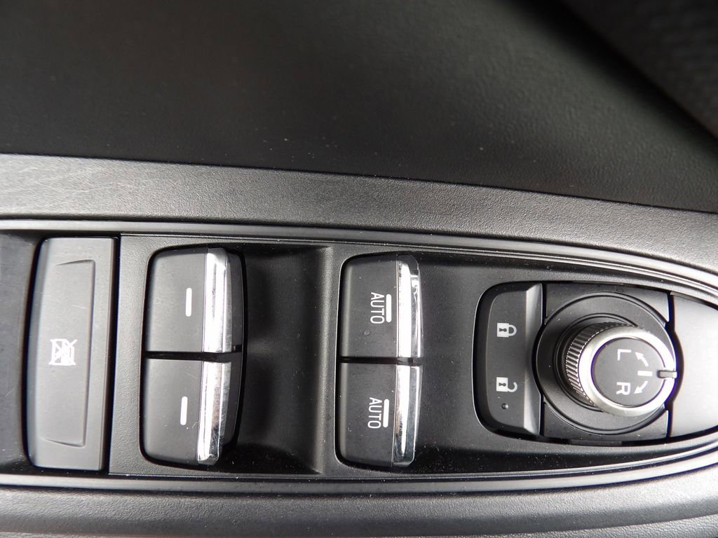 Used 2023 Subaru Forester Touring w/ Popular Package #3 AWD/4WD image 11