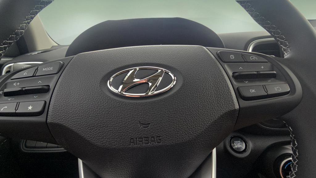 New 2026 Hyundai Venue SEL FWD image 12