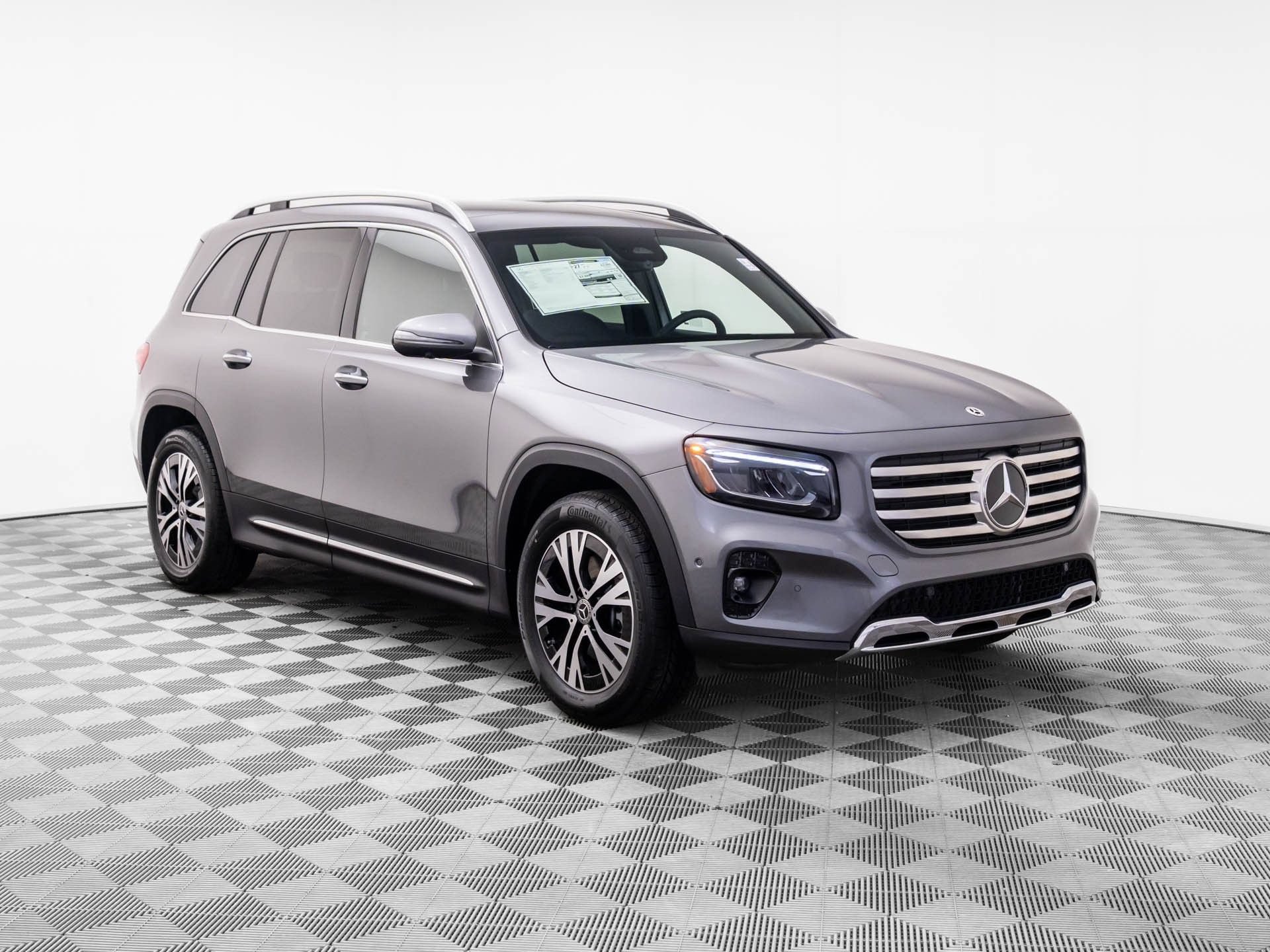 New 2026 Mercedes-Benz GLB 250 4MATIC image 7