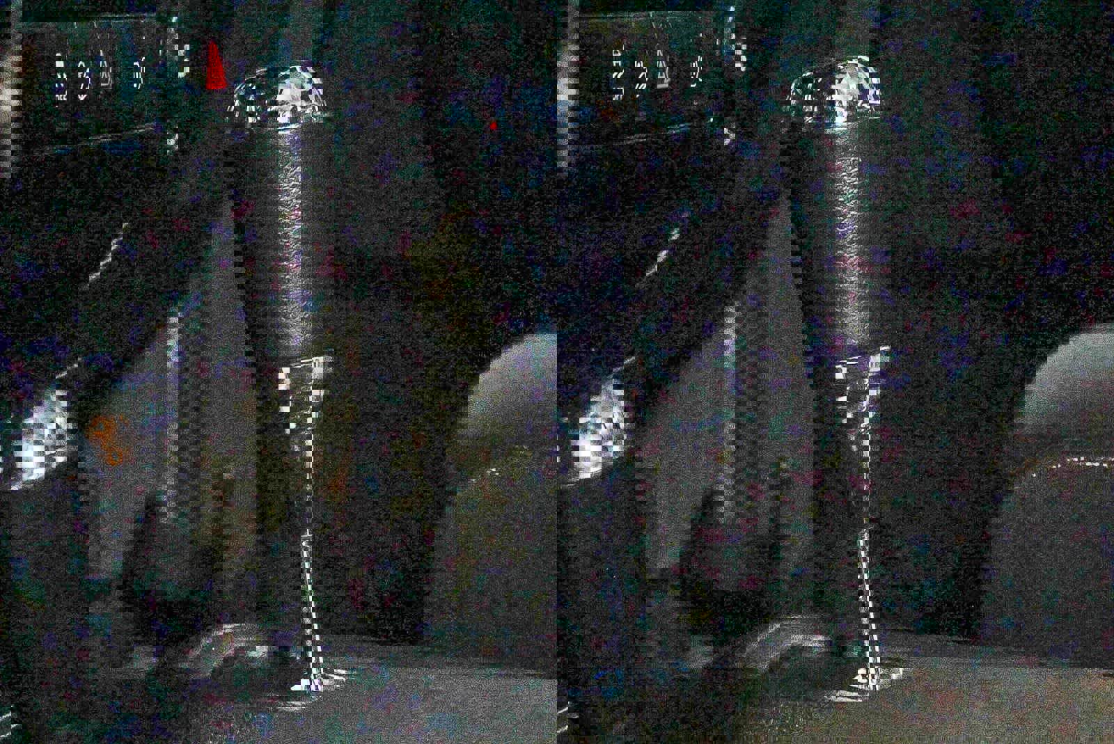 Used 2016 Jeep Wrangler Unlimited Rubicon w/ Connectivity Group image 22