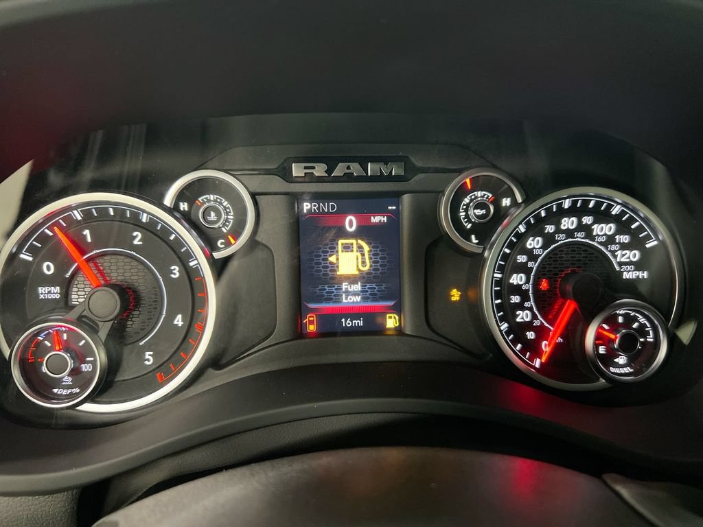 New 2026 RAM 2500 Big Horn AWD/4WD image 12