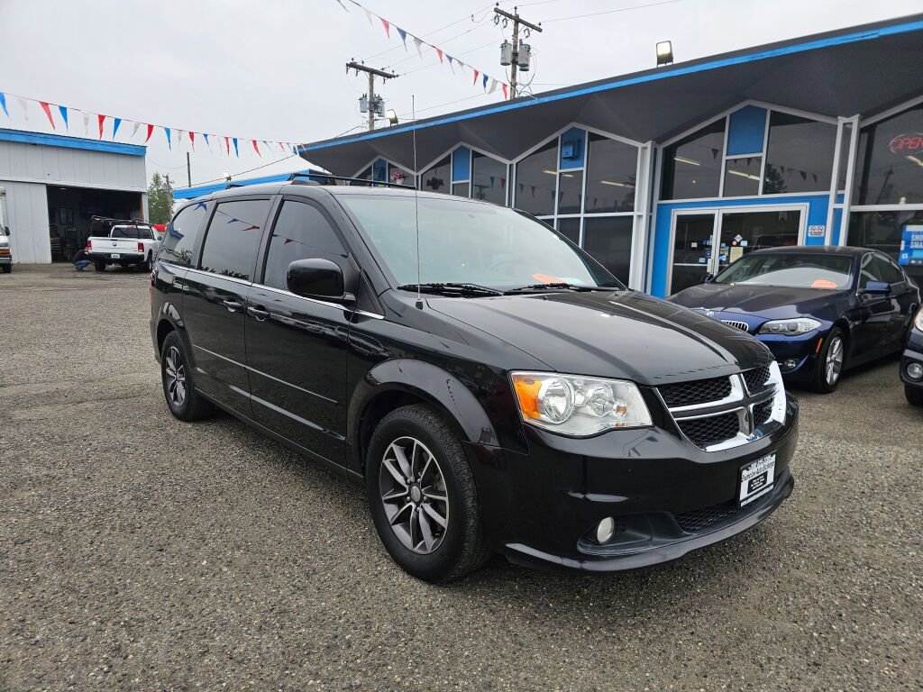 Used 2016 Dodge Grand Caravan SXT