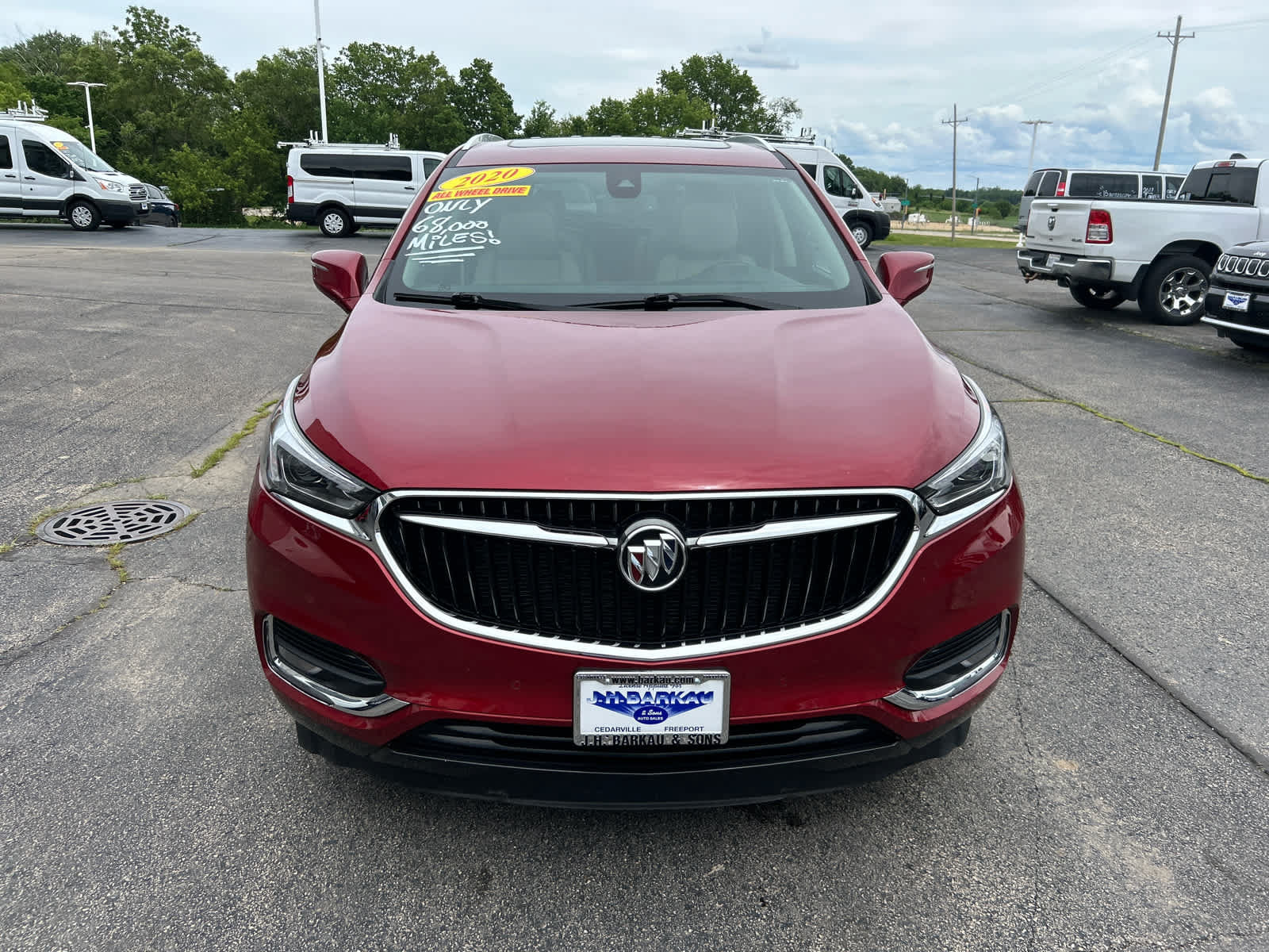 Used 2020 Buick Enclave Premium w/ Sun and Sites Package AWD/4WD image 9