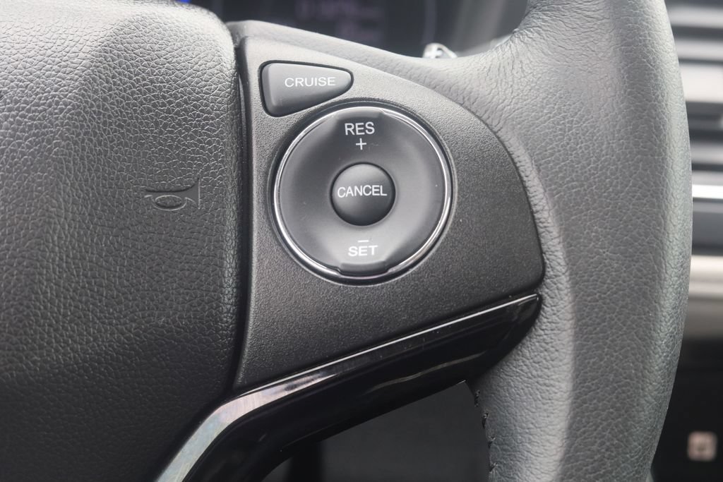 Used 2017 Honda HR-V EX-L image 11