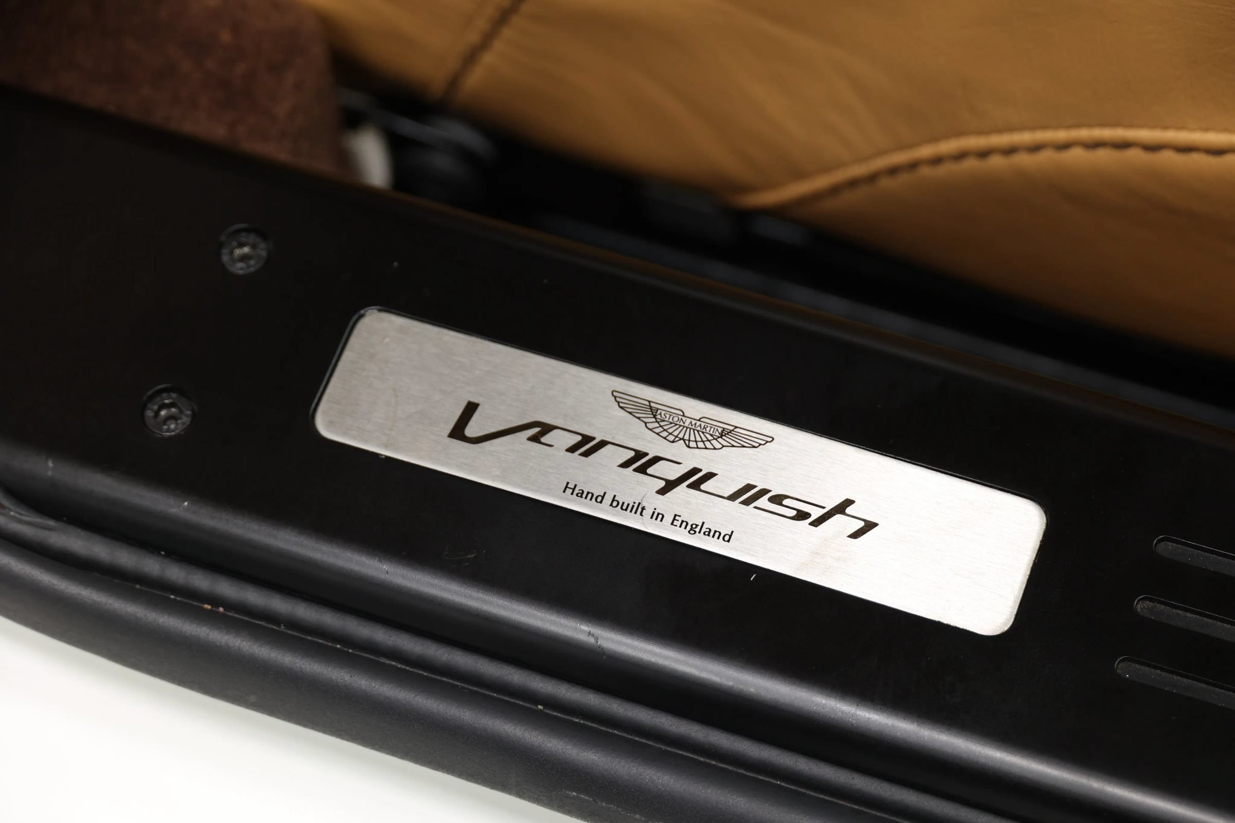 Used 2015 Aston Martin Vanquish Volante RWD image 64