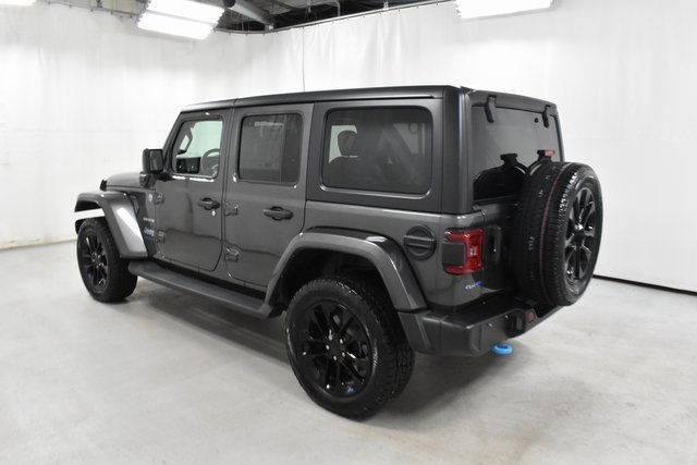 Used 2023 Jeep Wrangler Unlimited Sahara w/ Cold Weather Group image 7