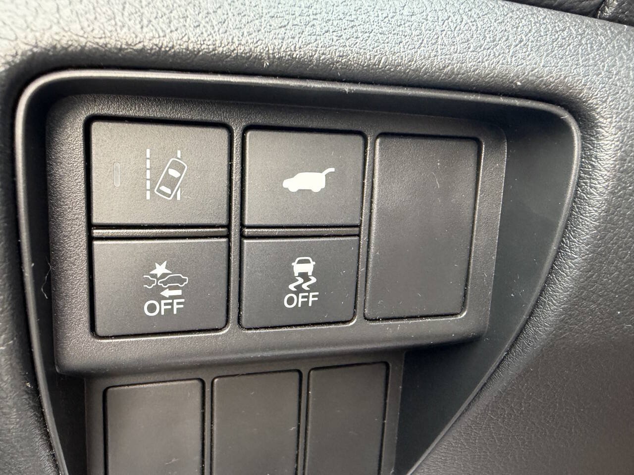 Used 2020 Honda CR-V Touring image 22