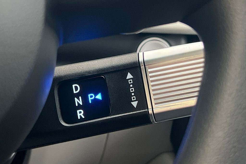 New 2026 Hyundai Tucson Blue SE image 19