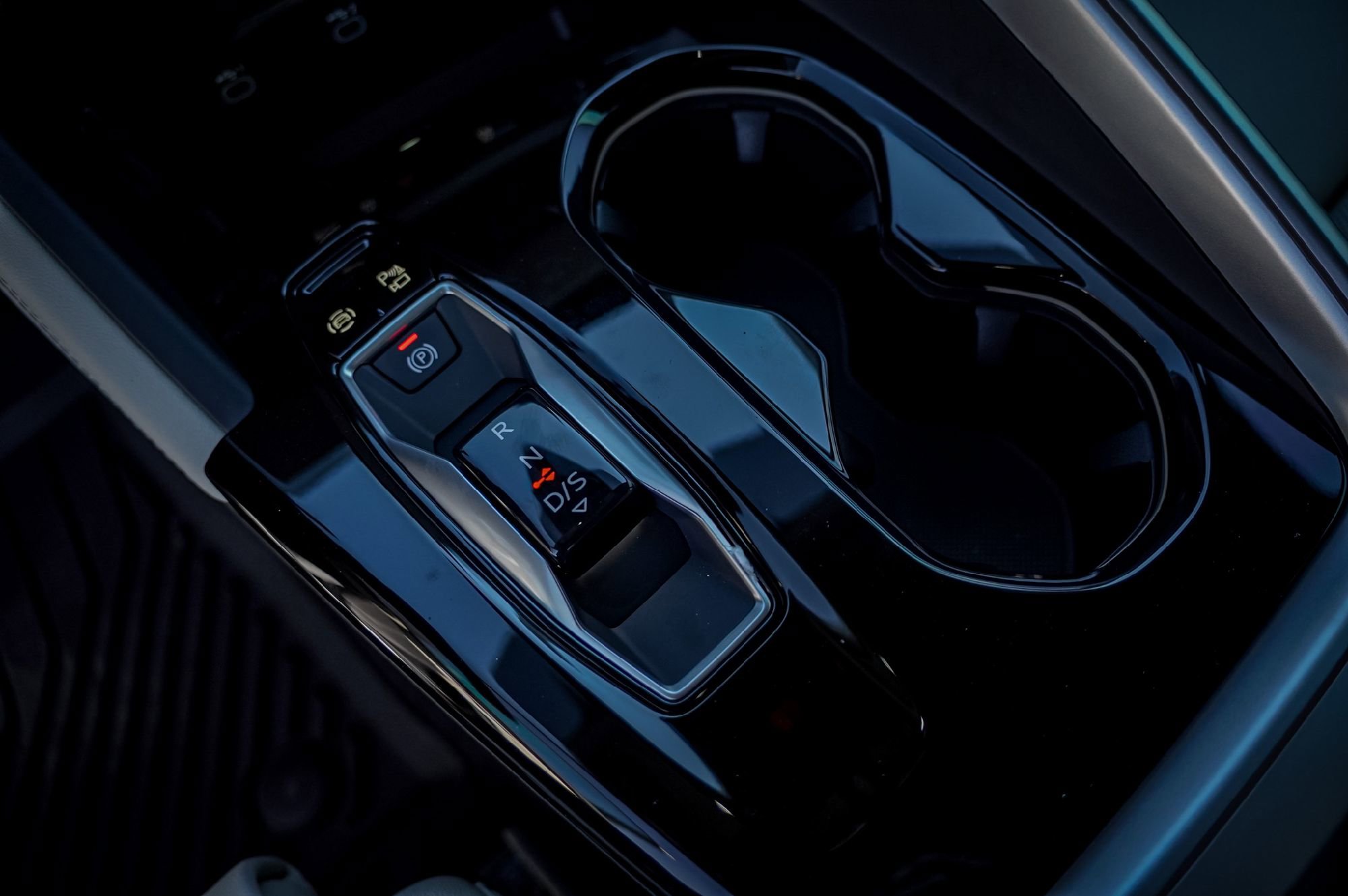 New 2025 Audi Q5 Premium Plus image 16