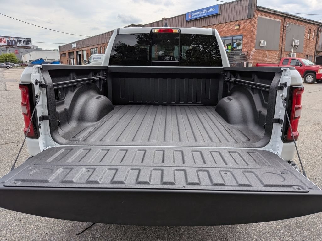 New 2026 RAM 1500 Warlock AWD/4WD image 13
