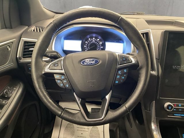 Used 2021 Ford Edge Titanium w/ Equipment Group 301A AWD/4WD image 26