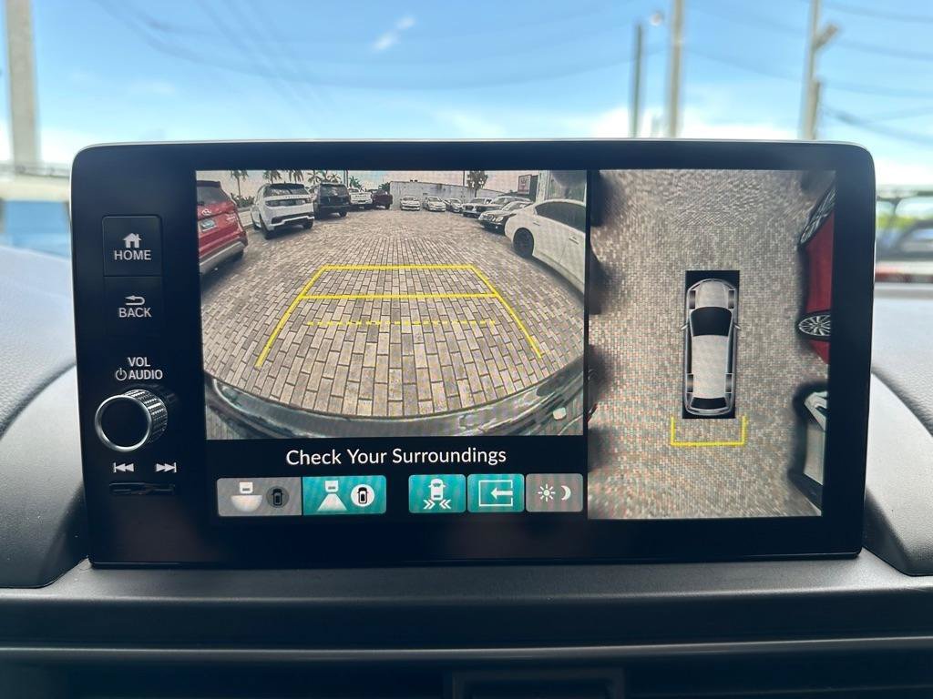 Used 2023 Honda Pilot Elite image 21