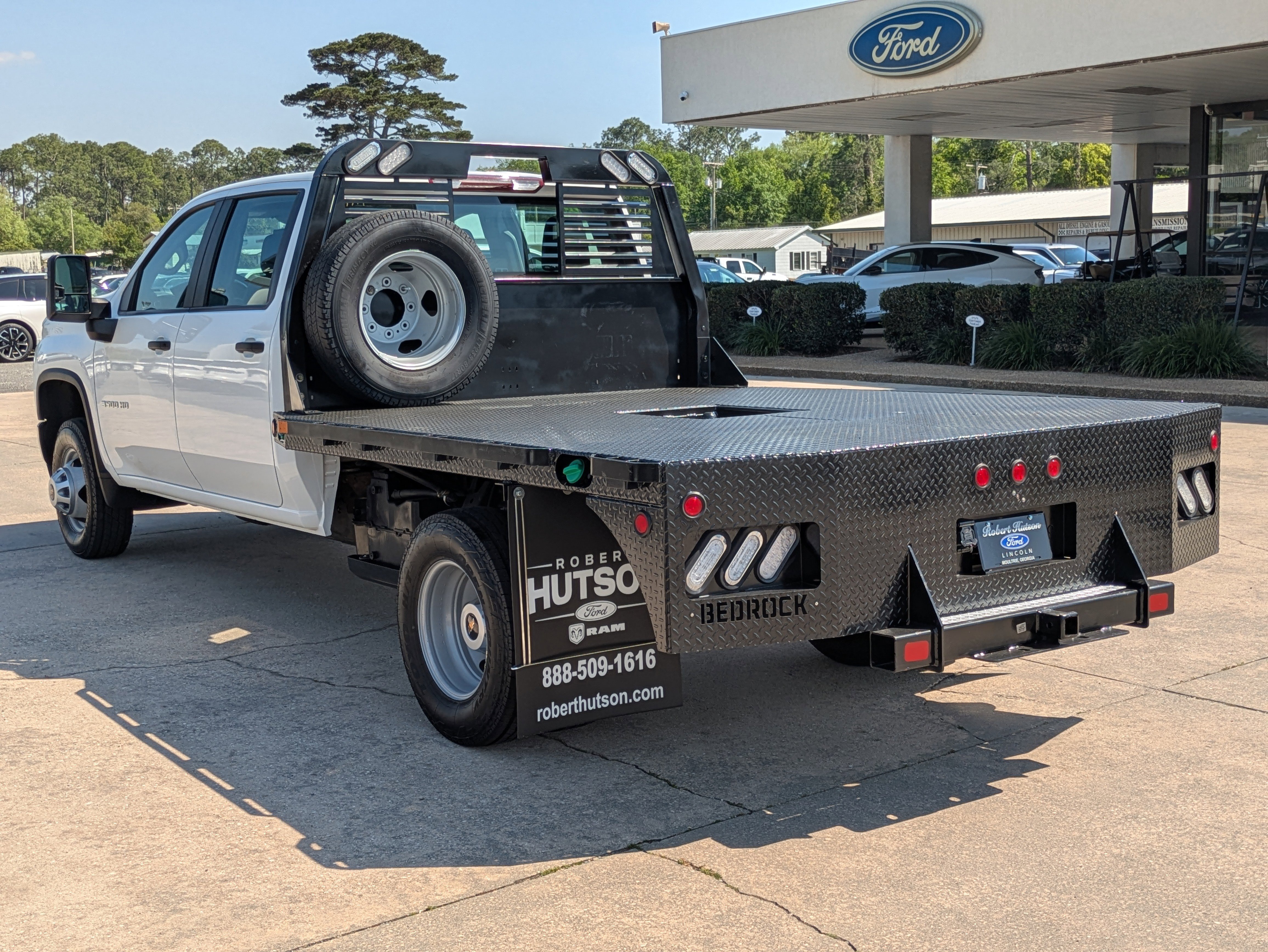 Used 2023 Chevrolet Silverado 3500 W/T w/ WT Fleet Convenience Package image 10