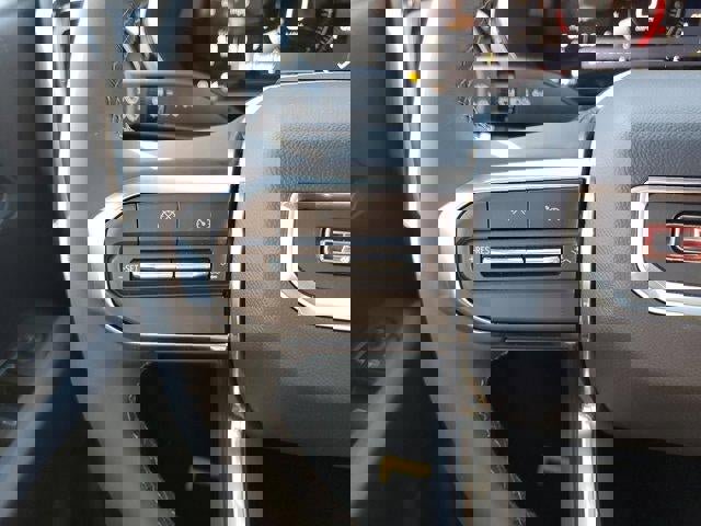 New 2025 GMC Canyon Elevation image 20