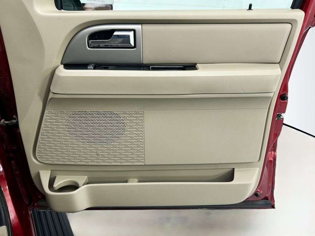Used 2014 Ford Expedition EL Limited w/ Equipment Group 301A image 24