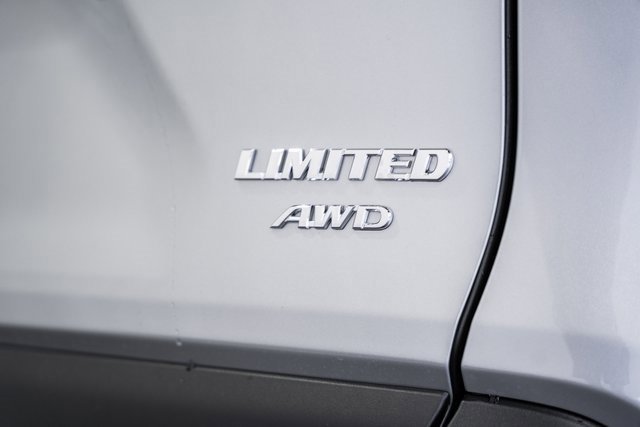 New 2025 Toyota RAV4 Limited image 7