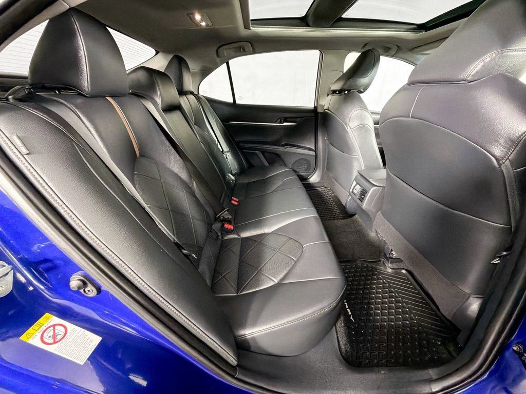 Used 2018 Toyota Camry L image 26