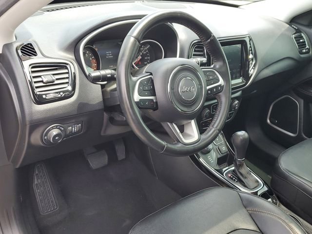 Used 2021 Jeep Compass Limited w/ Sun and Sound Group AWD/4WD image 18