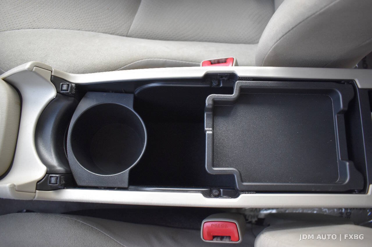 Used 2011 Toyota Prius Three FWD image 30