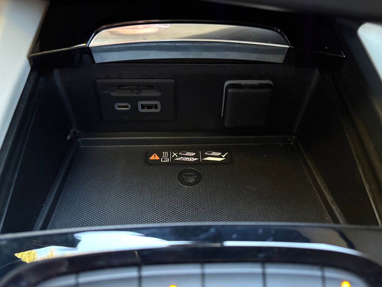 Used 2023 Buick Envision Avenir image 21