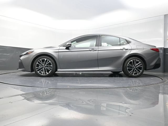 New 2025 Toyota Camry XLE w/ Premium Plus Package FWD image 29