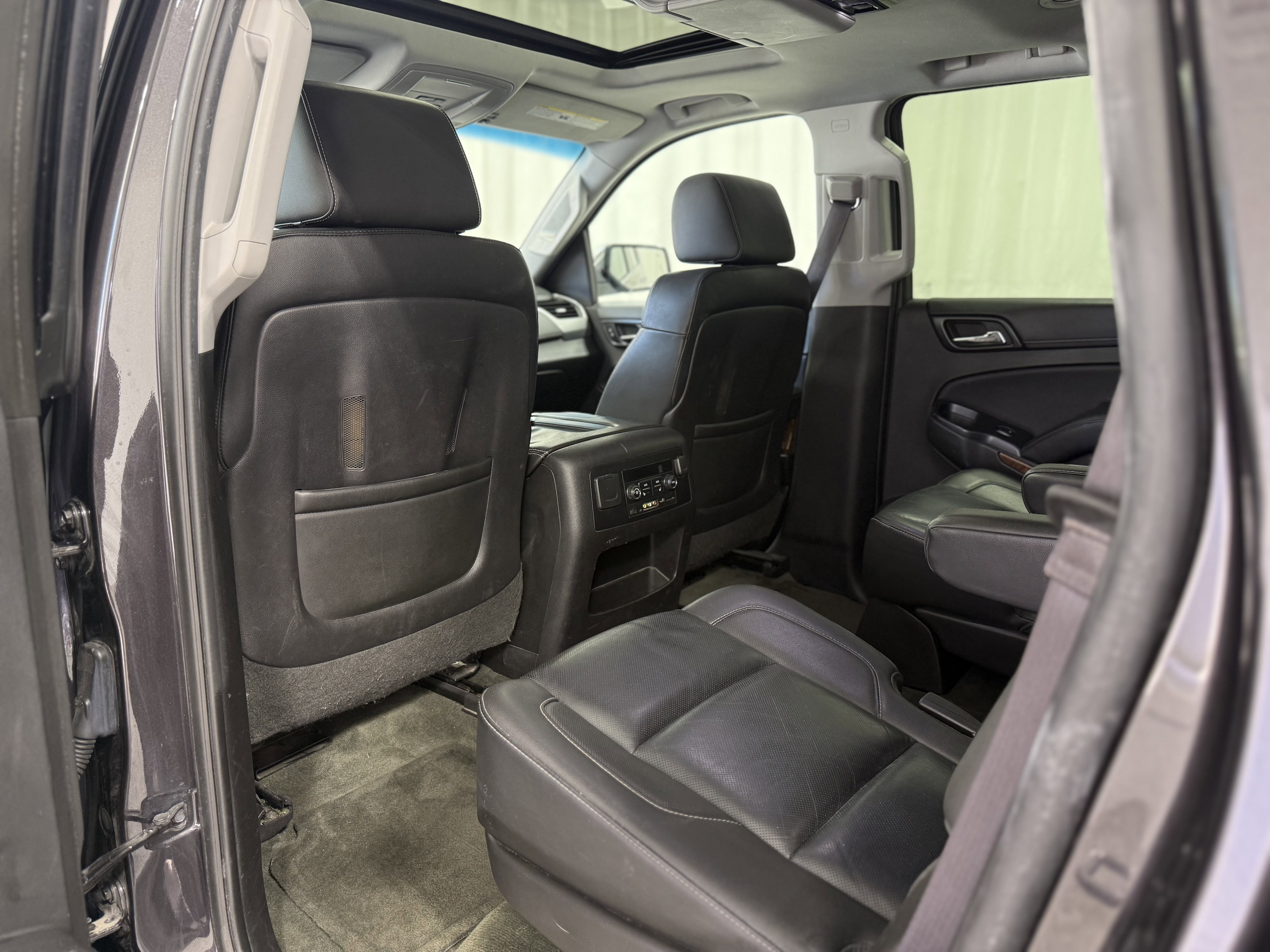 Used 2015 Chevrolet Tahoe LTZ image 16