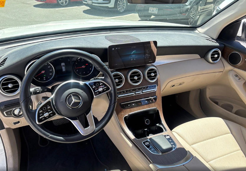 Used 2021 Mercedes-Benz GLC 300 image 14