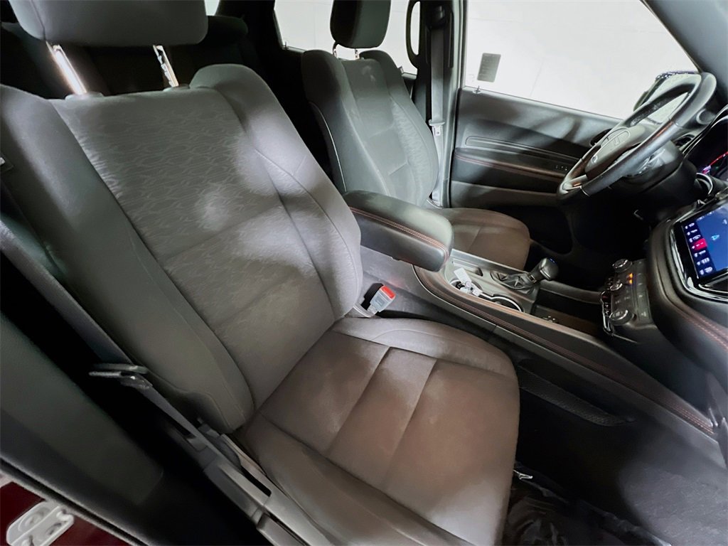 Used 2023 Dodge Durango GT image 28