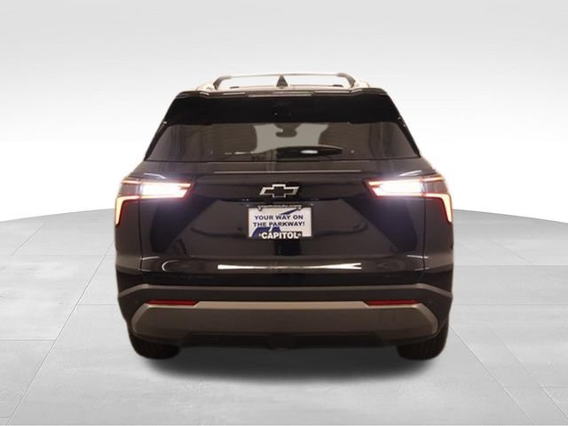 New 2026 Chevrolet Equinox LT w/ Safety and Technology Package AWD/4WD image 4