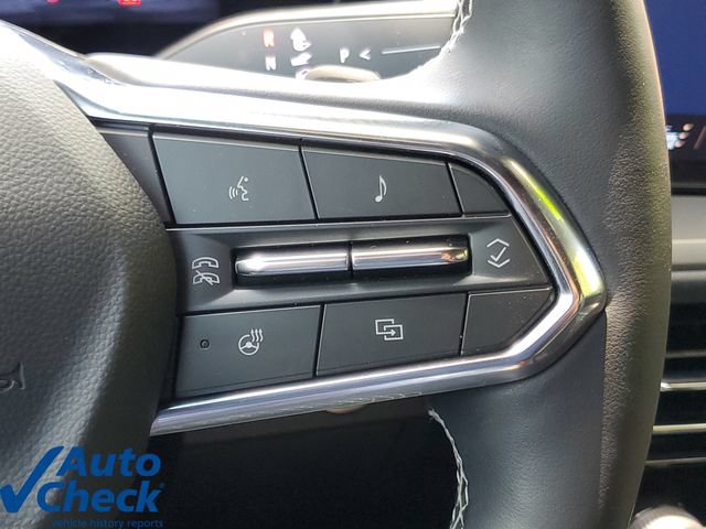 Used 2025 Chevrolet Traverse LT w/ Driver Confidence Package FWD image 25