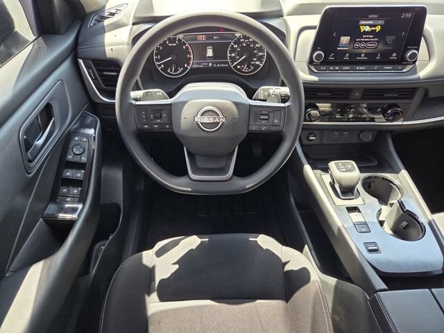 Used 2026 Nissan Rogue S FWD image 13