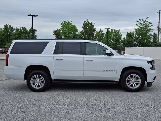 Used 2019 Chevrolet Suburban LT RWD image 10