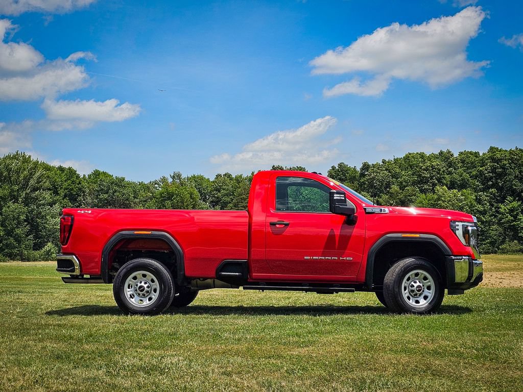 Used 2024 GMC Sierra 3500 Pro w/ Convenience Package AWD/4WD image 2