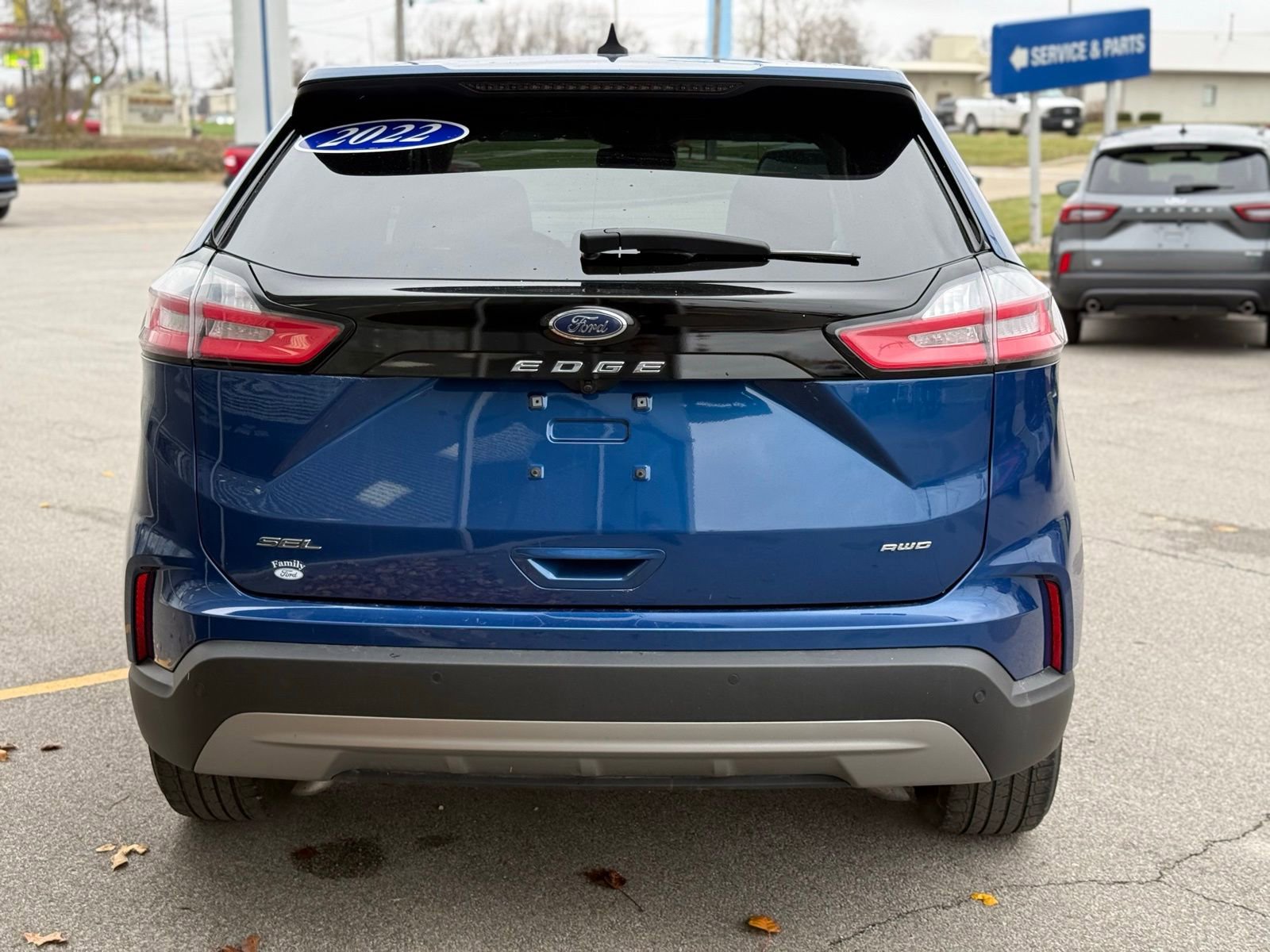 Used 2022 Ford Edge SEL image 4