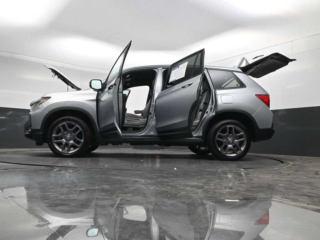Used 2023 Honda Passport EX-L image 44
