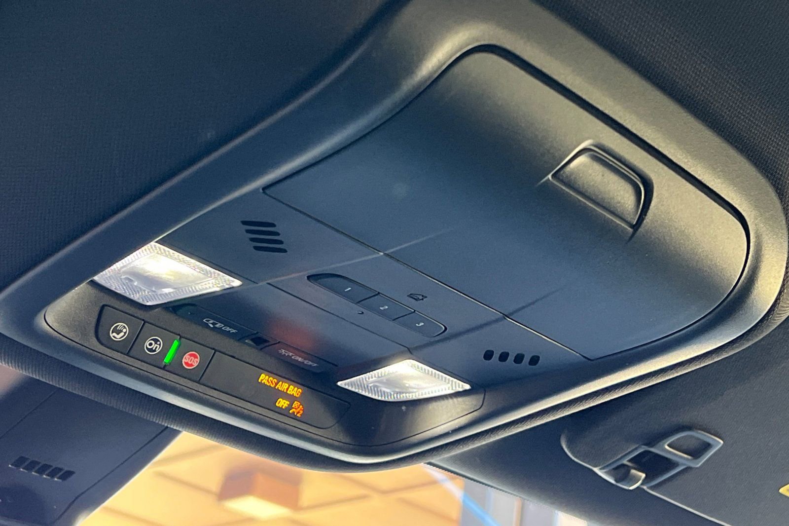 Used 2024 Buick Enclave Premium image 26