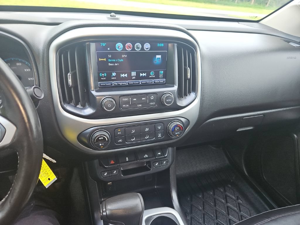 Used 2016 Chevrolet Colorado LT w/ Luxury Package, Chrome AWD/4WD image 18