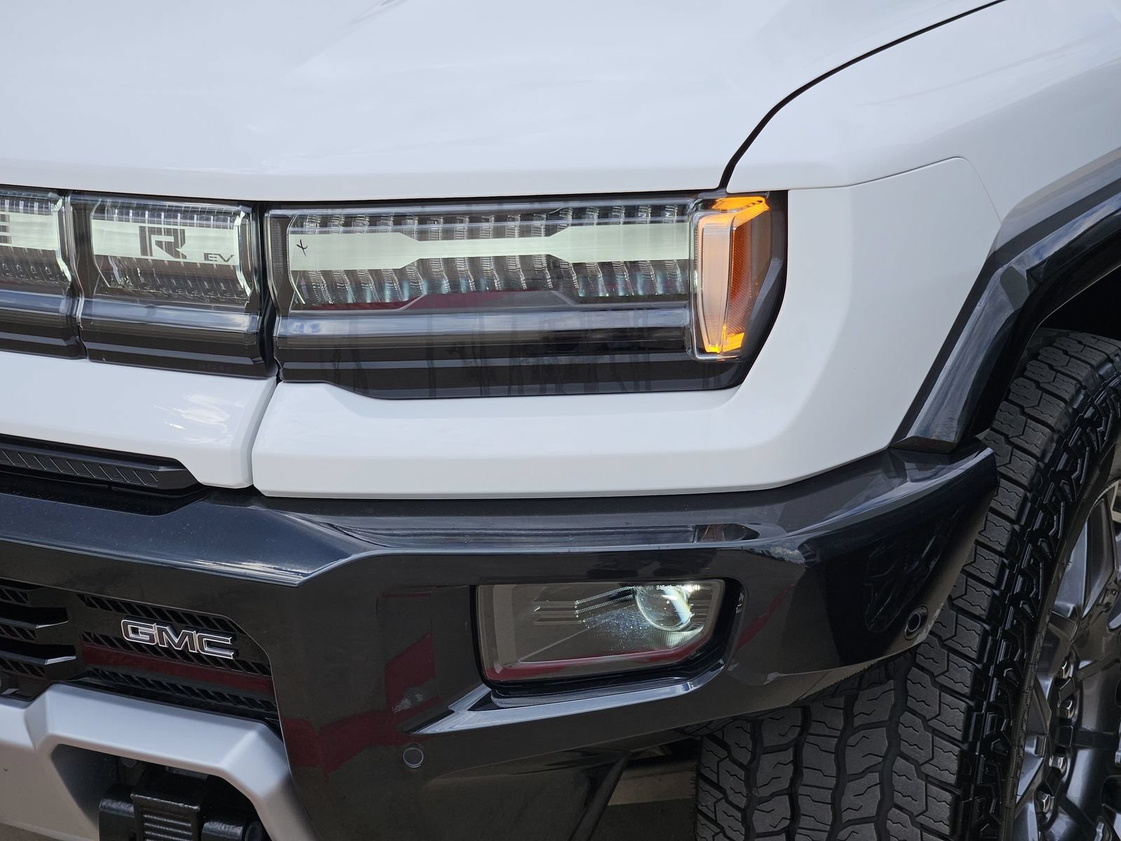 Used 2025 GMC Hummer EV 3X AWD/4WD image 10