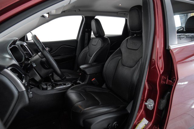 Used 2019 Jeep Cherokee Limited image 27