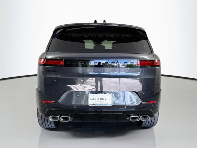 New 2026 Land Rover Range Rover Sport Dynamic SE AWD/4WD image 6