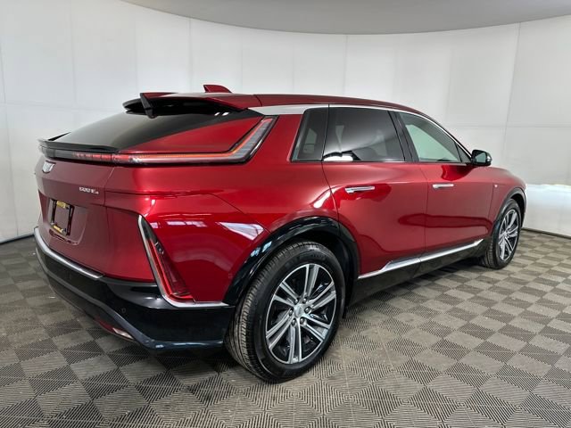 Used 2024 Cadillac Lyriq Luxury w/ LPO, Floor Liner Package image 3