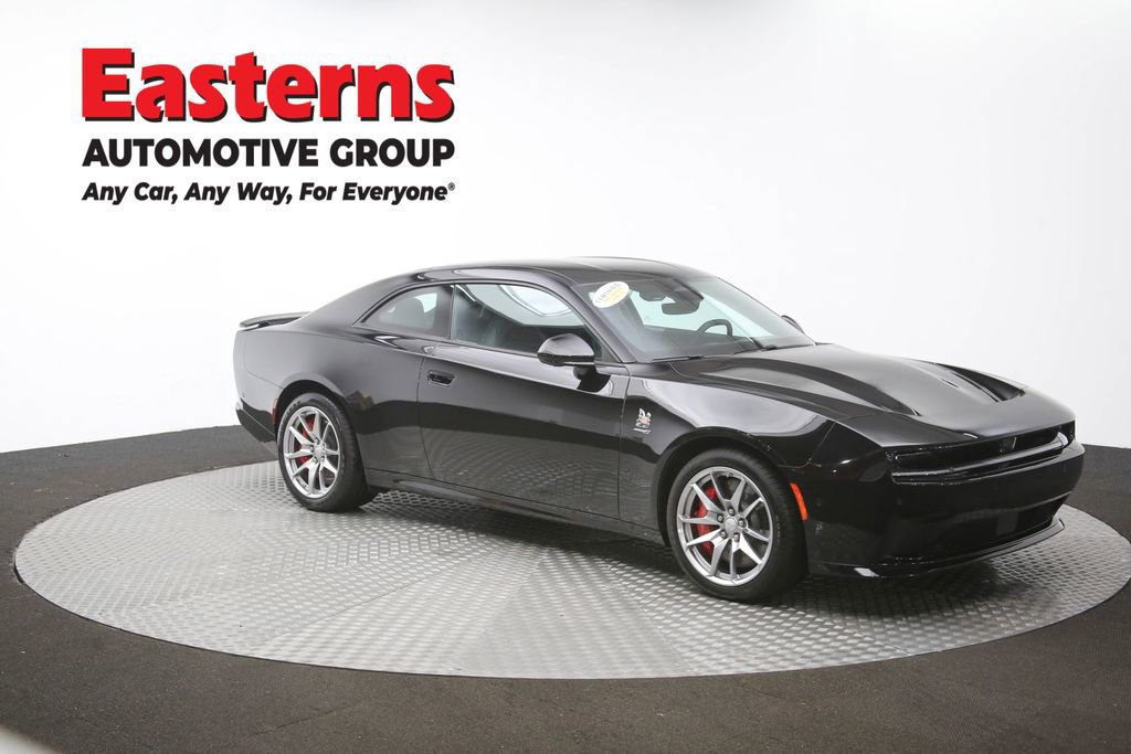 Used 2025 Dodge Charger Daytona Scat Pack w/ Track Pack AWD/4WD image 46