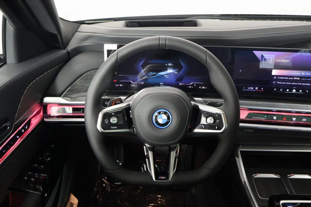 New 2026 BMW i7 eDrive50 w/ M Sport Package image 3