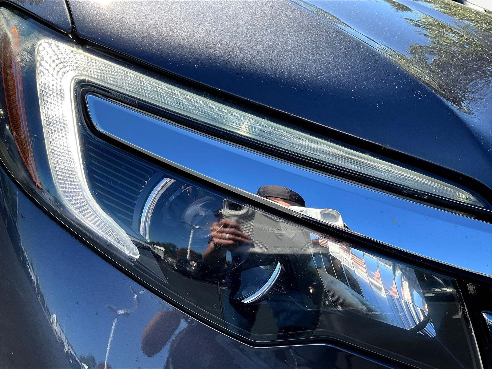 Used 2018 Honda Pilot Touring image 32