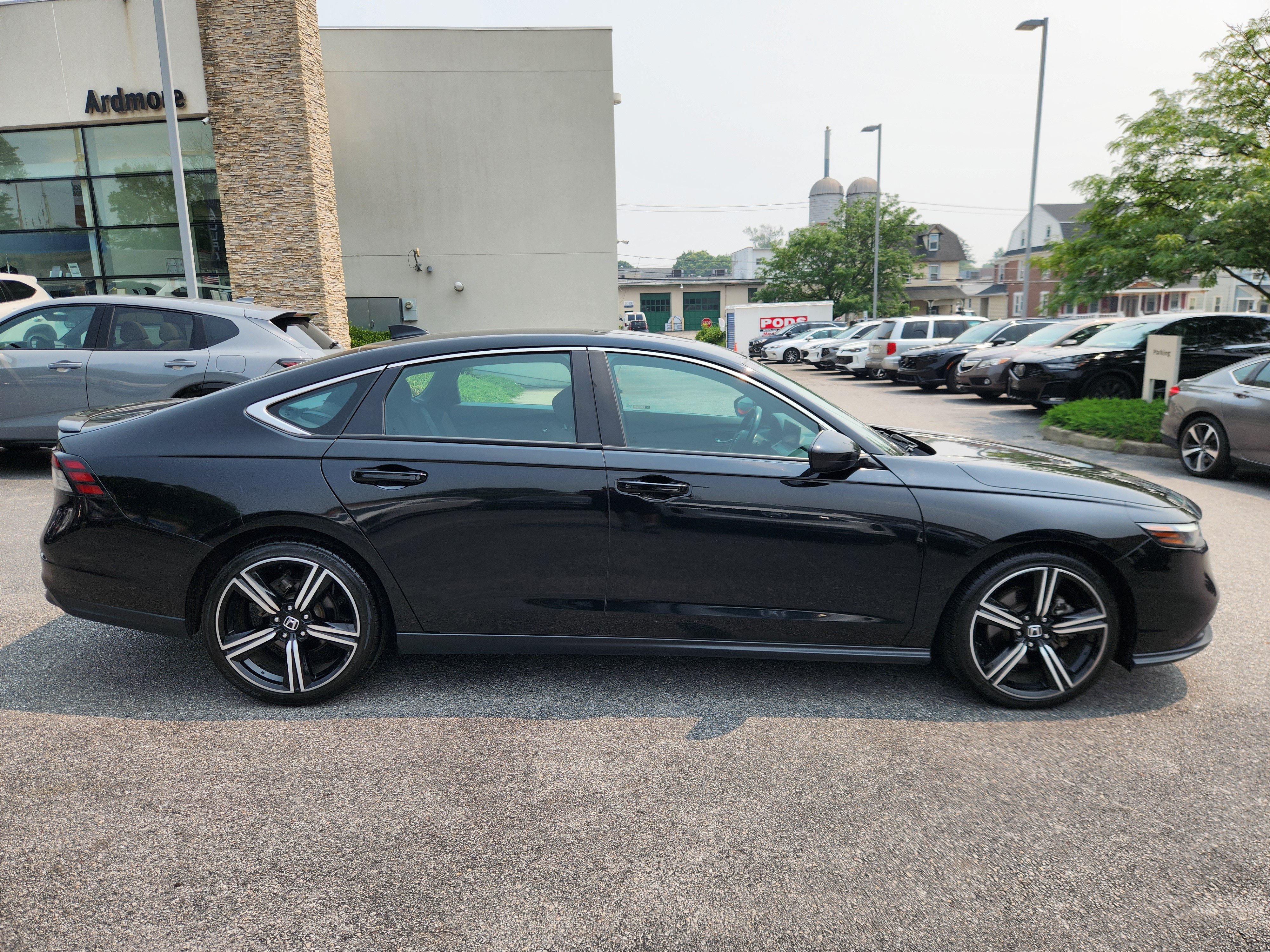 Used 2024 Honda Accord Sport image 6
