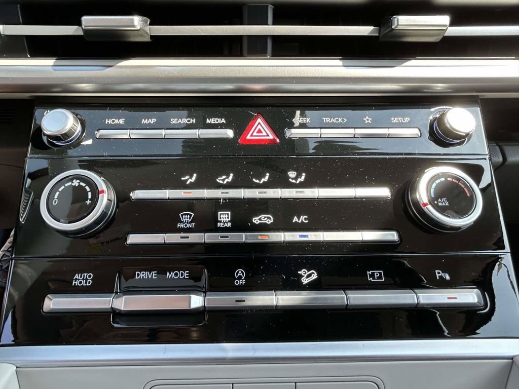 New 2027 Hyundai Santa Fe SE FWD image 22